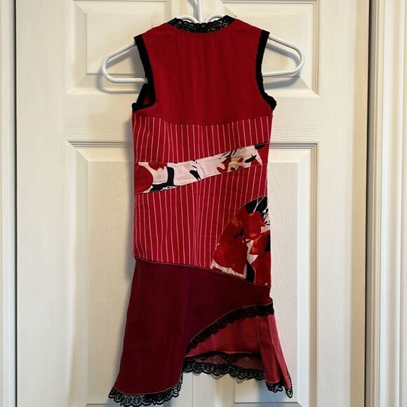 Kolontai dresses red floral - Picture 2 of 3